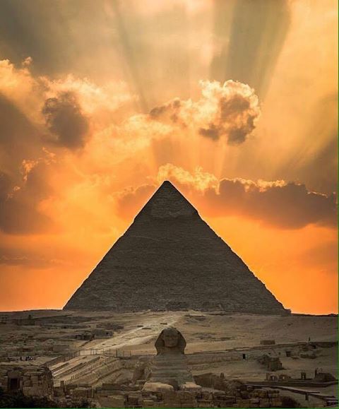 Pyramide   sphinx