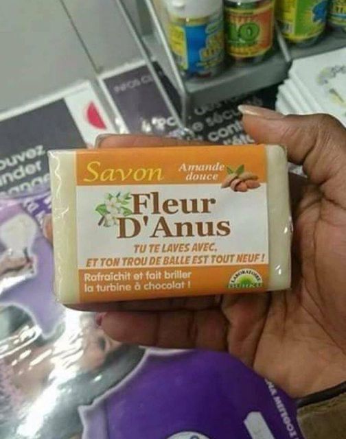 Blague   savon fleur d'anus