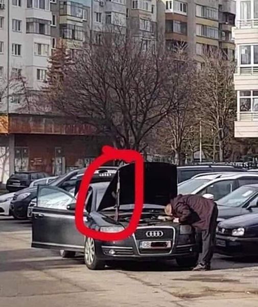 Blague coffre ouvert avec ak 47