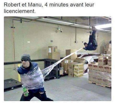 Robert et Manu 4 minutes avant leur licenciement   Spiderman