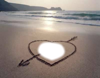 plage coeur avec flèche plage soleil